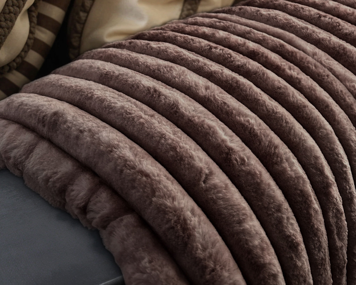 Primaviera Deluxe Rib Rabbit Fur Plaid Taupe/Gijs