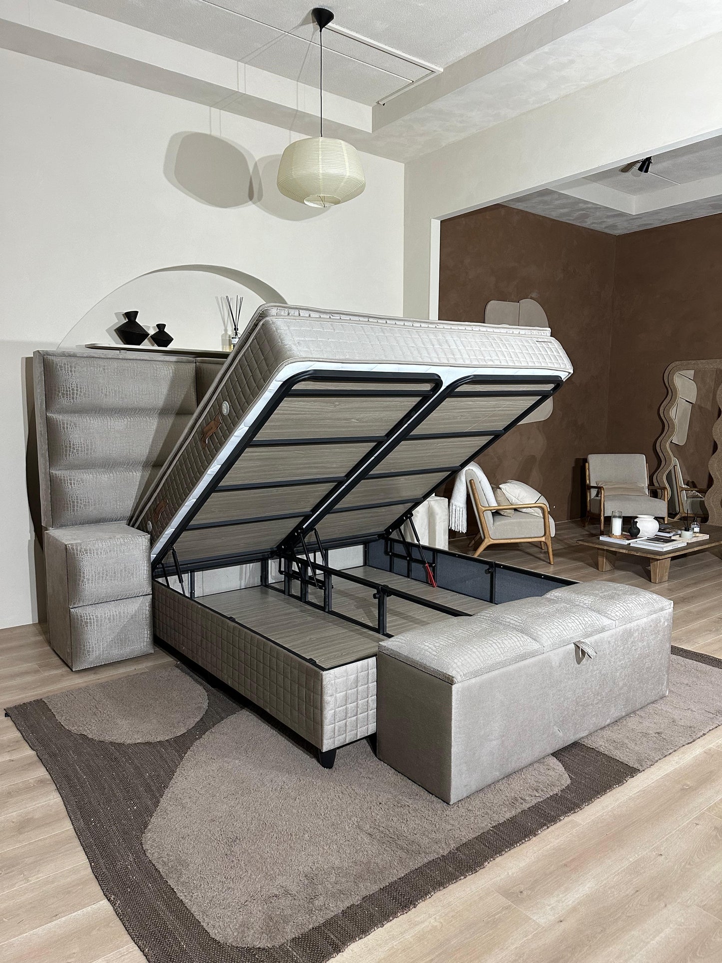 Marbella Croco Velvet Taupe