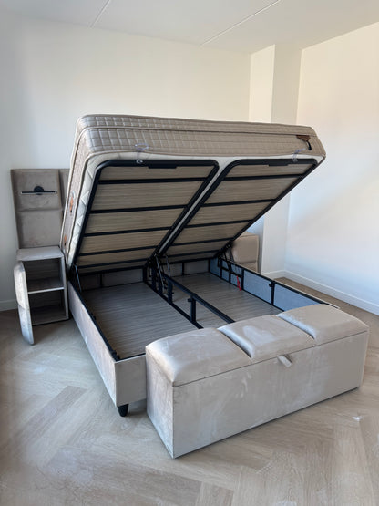 Abu Dhabi Velvet Taupe