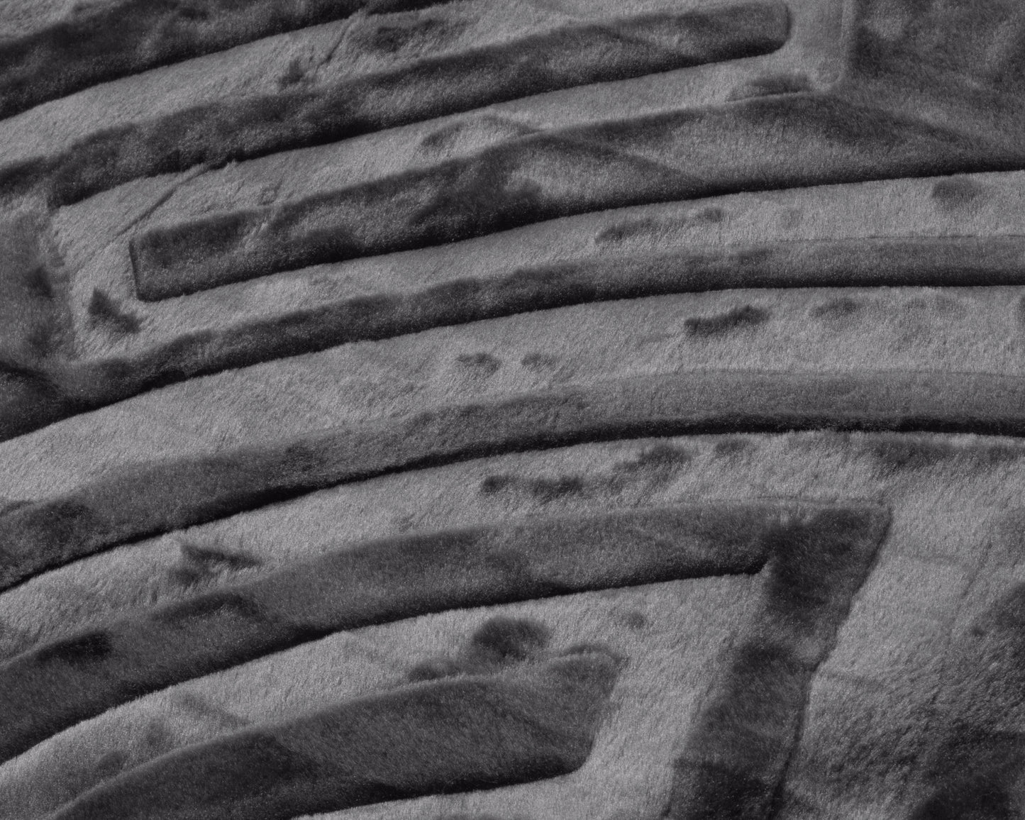 Sleeptime Embossed Zeta Deken Antraciet