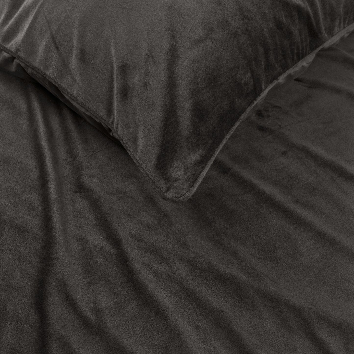 Sleeptime Velvet Piping Deep