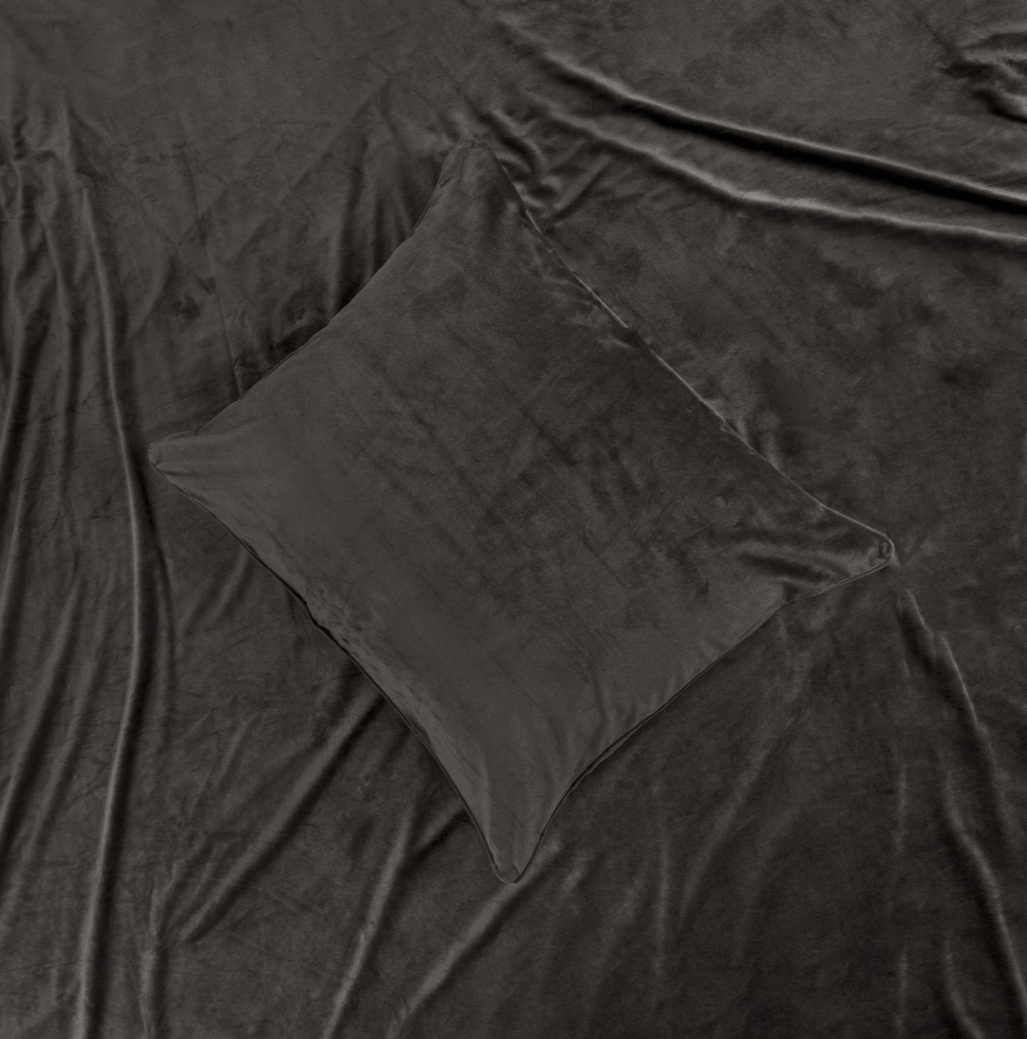 Sleeptime Velvet Piping Deep