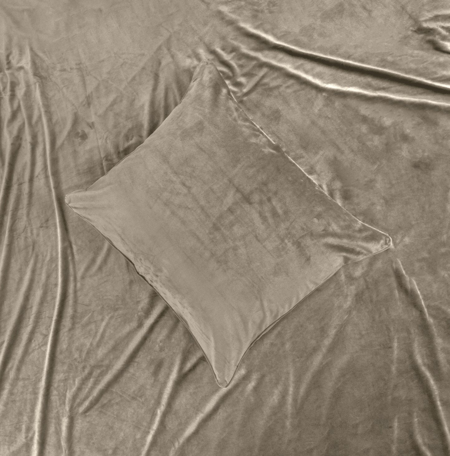 Sleeptime Velvet Piping / Grijs