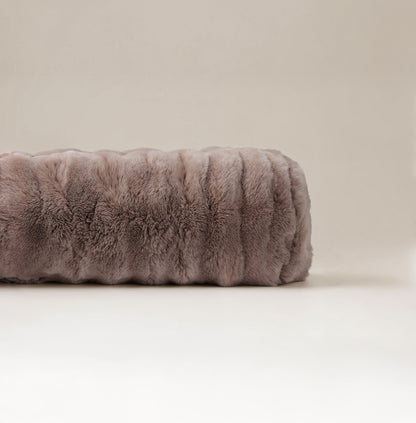 Primaviera Deluxe Bodypillow Pompom Taupe