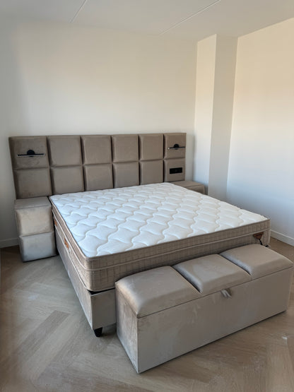 Abu Dhabi Velvet Taupe