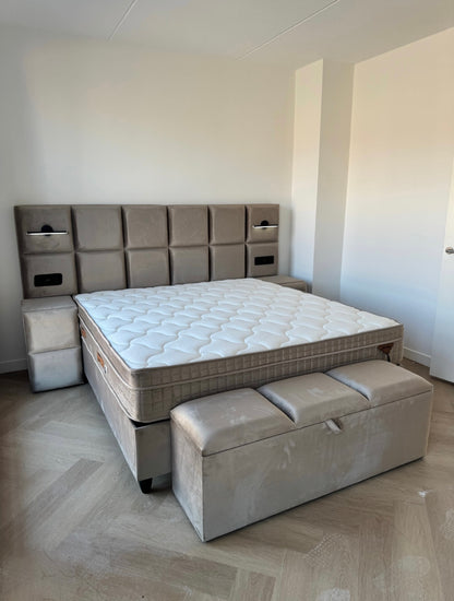 Abu Dhabi Velvet Taupe